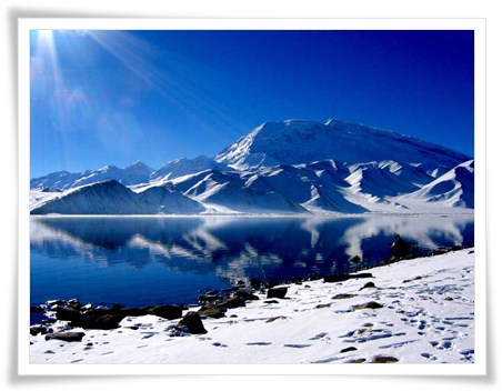 Muztagh Ata Trek