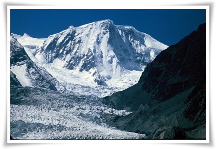 7000m Peaks