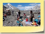 24. Lunch stop at Goro Baltoro