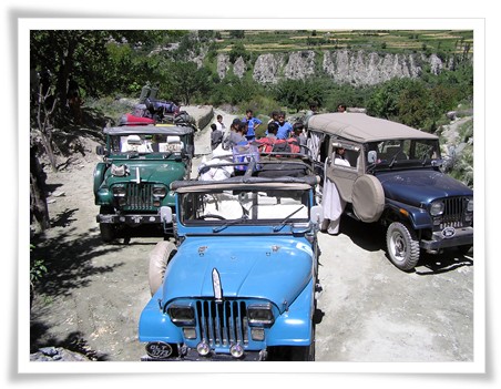 Kaghan-Babusar-Shandur Jeep Safari