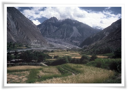 Hunza Treks