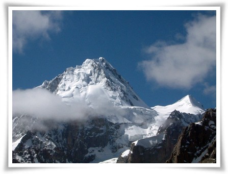 Hunza Treks